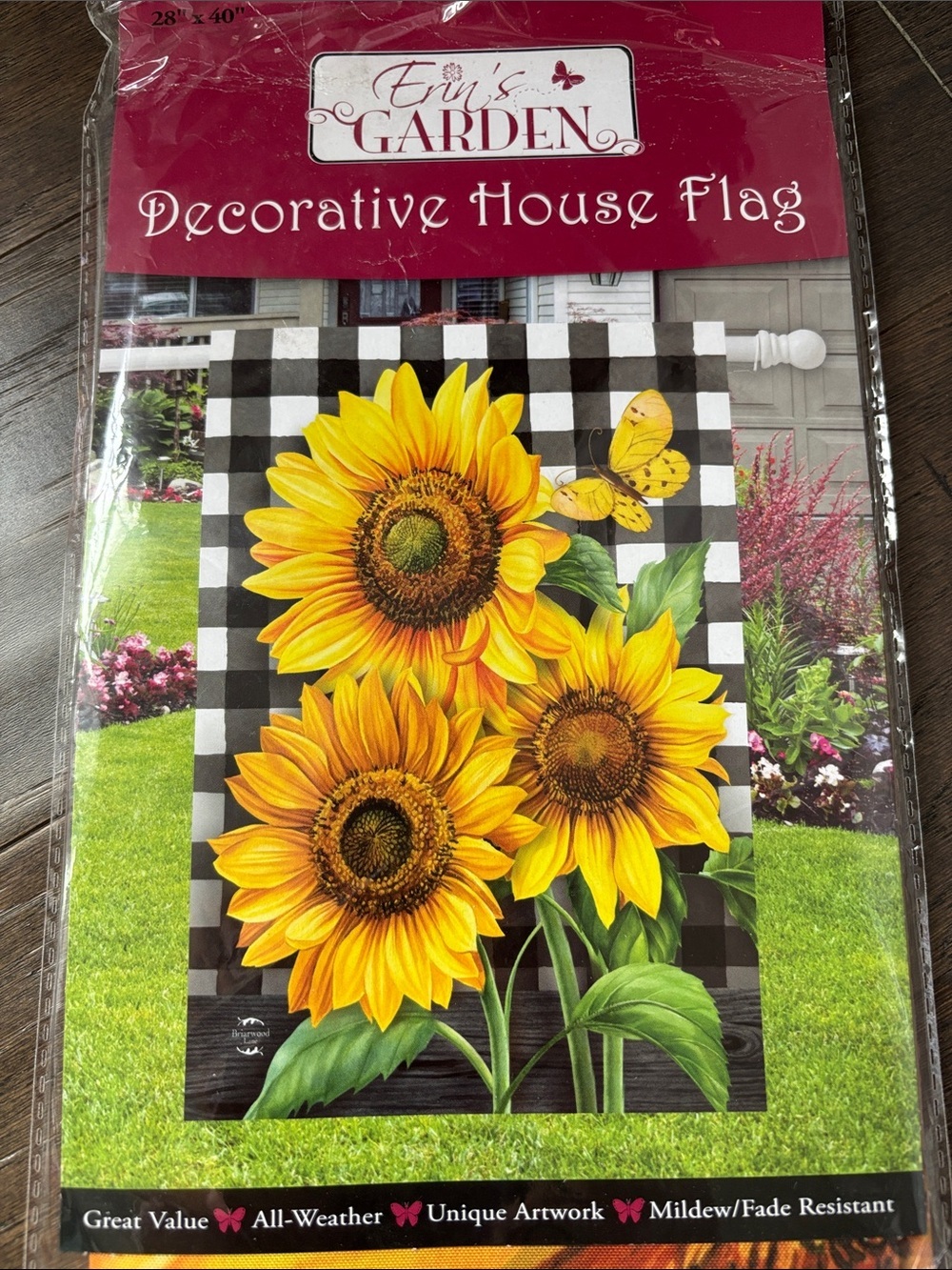Erin’s Garden Checkered Sunflowers House Flag, 
all weather,mildew resistant